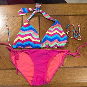 Neon pink zig zag 2 piece bikini